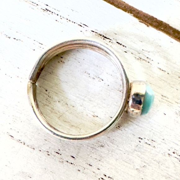 Vintage Sterling Silver Handmade Tear Drop Ring Size 7 - Picture 3 of 6